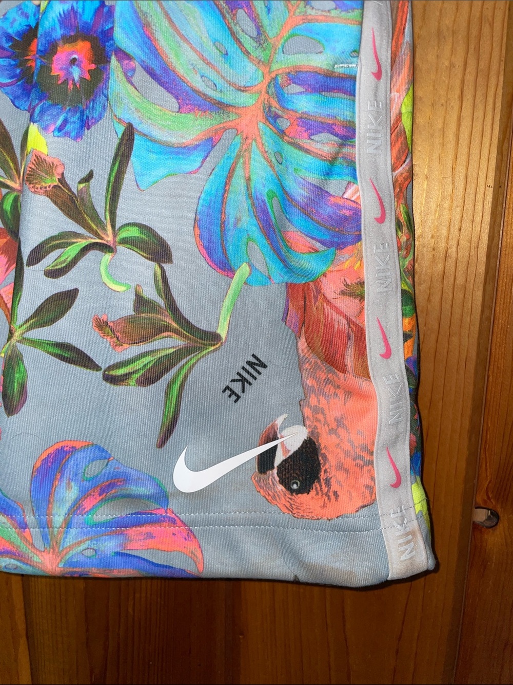 Nike Multicolor Tropical Floral Athletic Skirt with Pastel Accents hawaiian - Picture 4 of 13